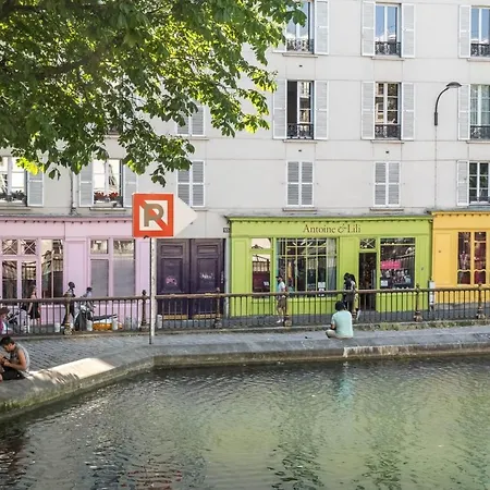 Classical-parisian Near Canal St Martin By Guestready Daire