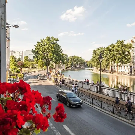 Classical-parisian Near Canal St Martin By Guestready Daire Paris